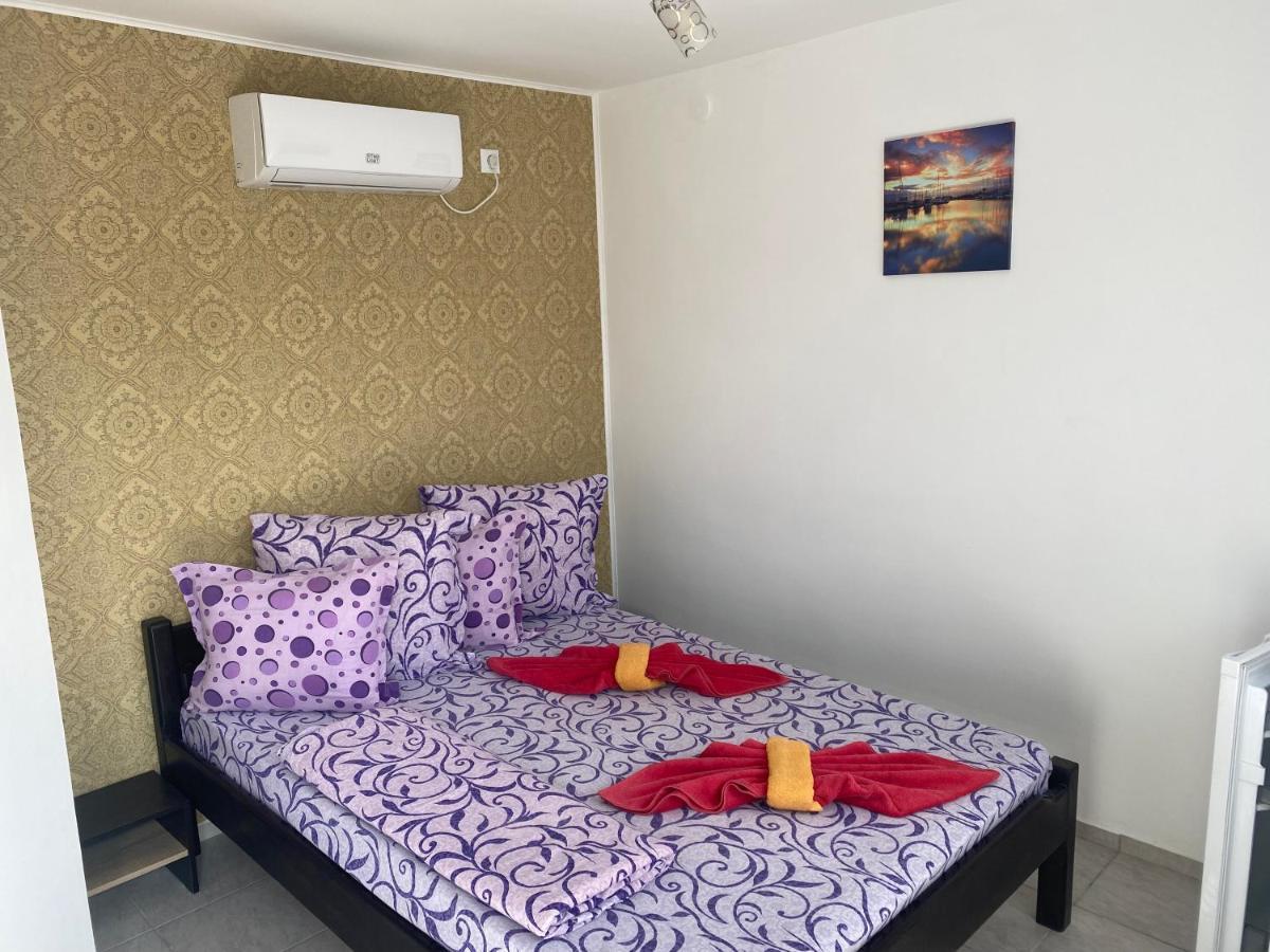 Casa Laura Guest House Corbu  Ngoại thất bức ảnh
