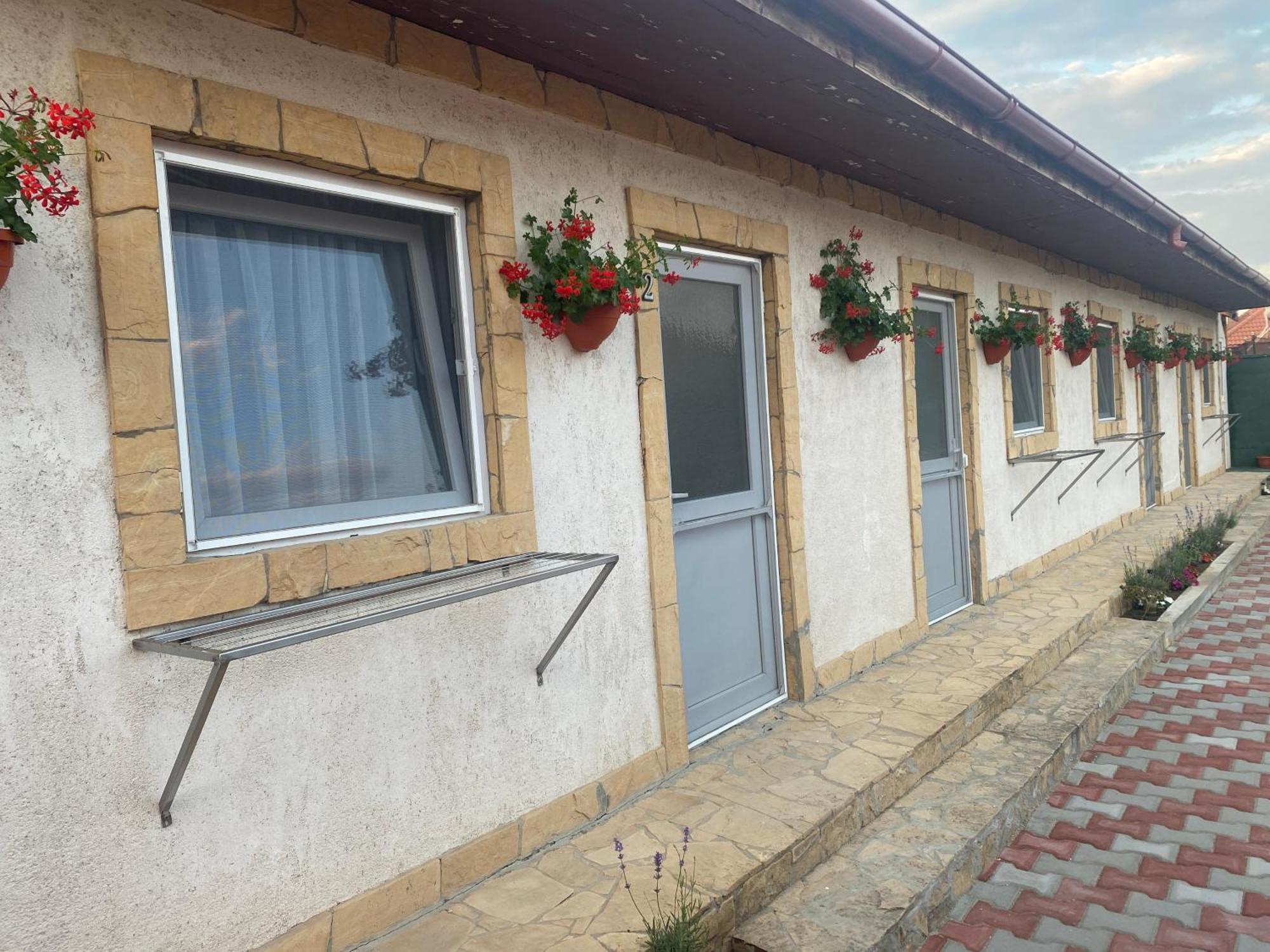 Casa Laura Guest House Corbu  Ngoại thất bức ảnh